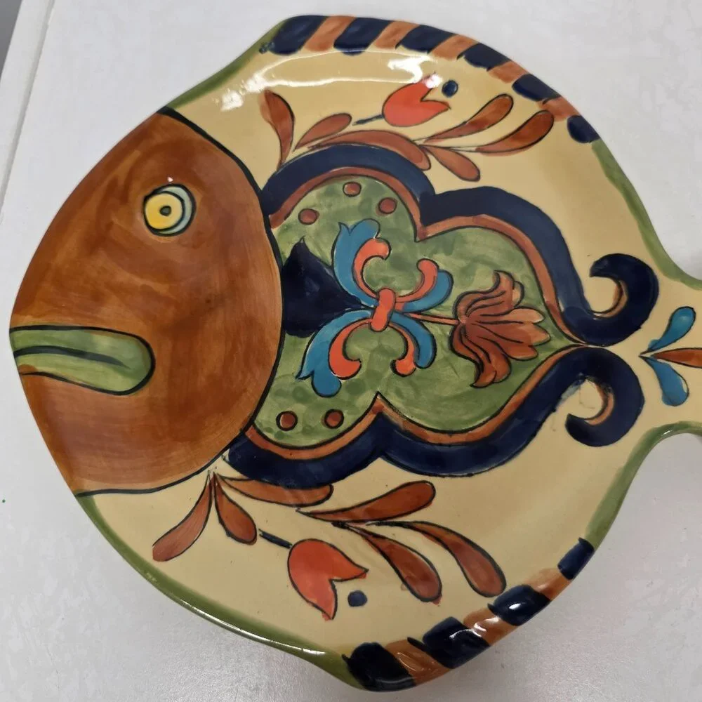 Talavera Hand Painted Decorative Fish Plate 8
